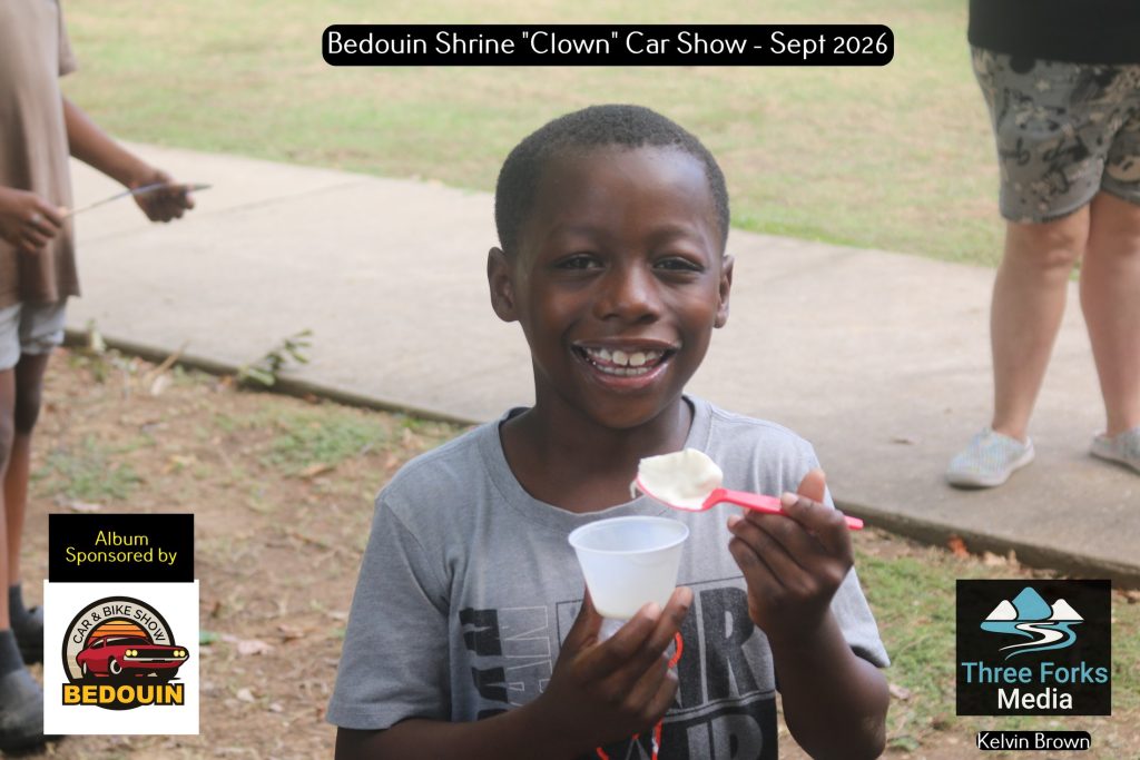 Scene from the Bedouin Shrine Clown Unit Car Show at Honor Heights Park